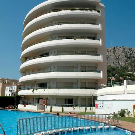 Medes Park I 2-7 *